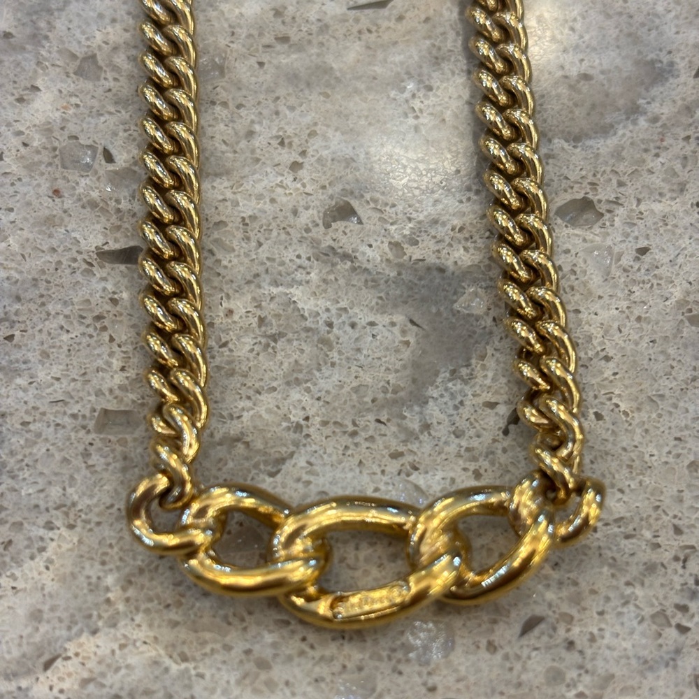 Christian Dior Necklace - Picture 8 of 10